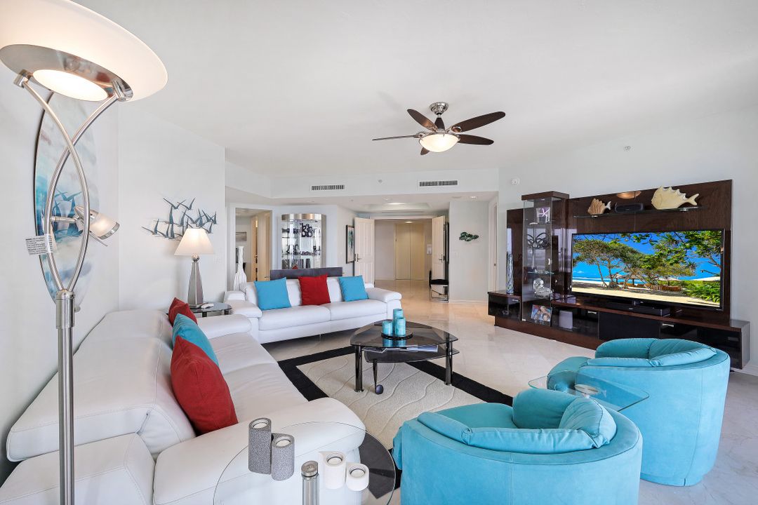1060 Borghese Ln #1406, Naples, FL 34114