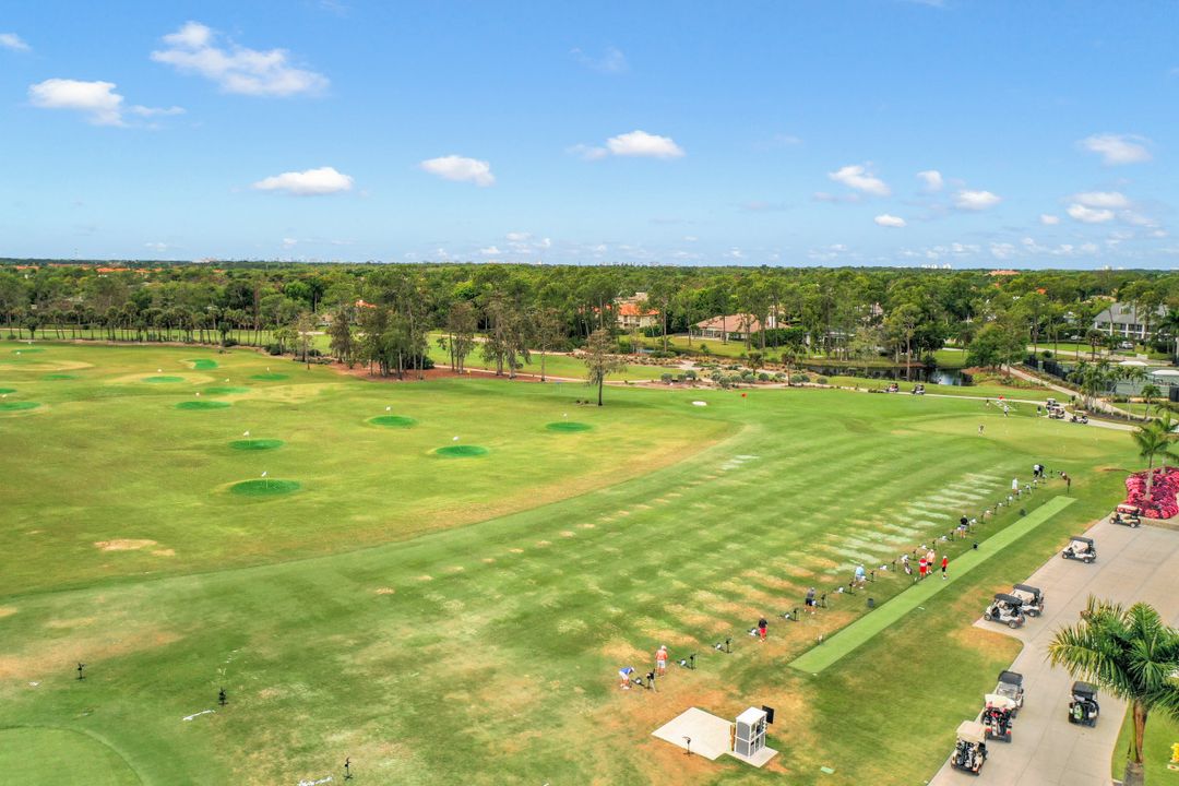 4501 Silver Fox Dr, Naples, FL 34119