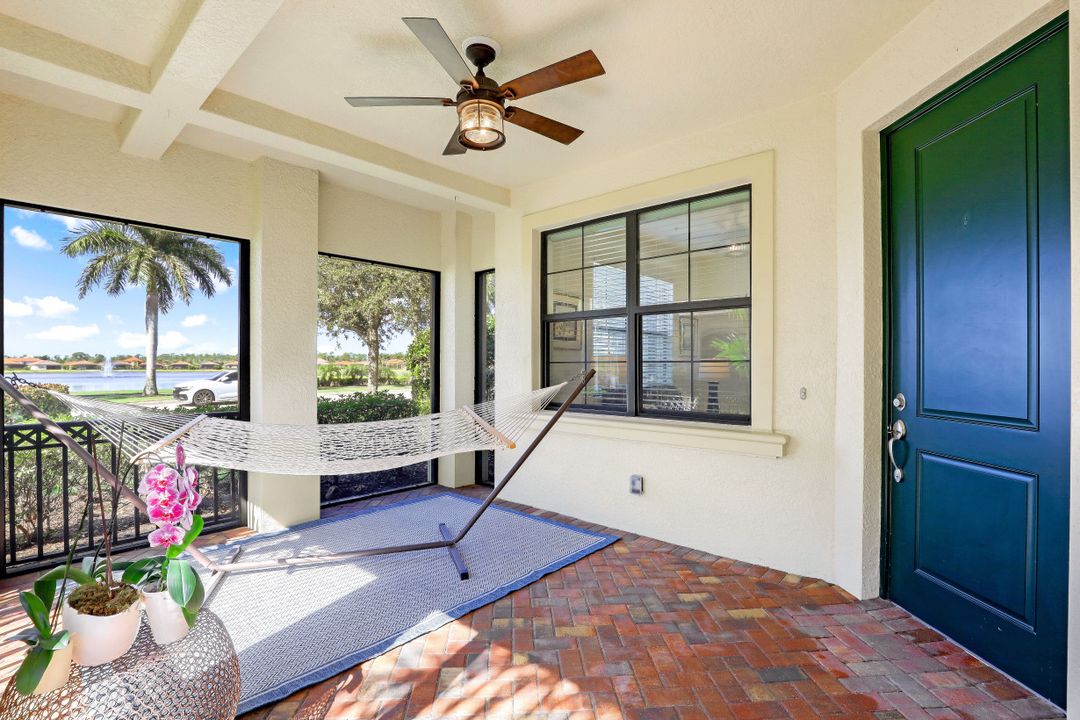 1419 Santiago Cir #1603, Naples, FL 34113