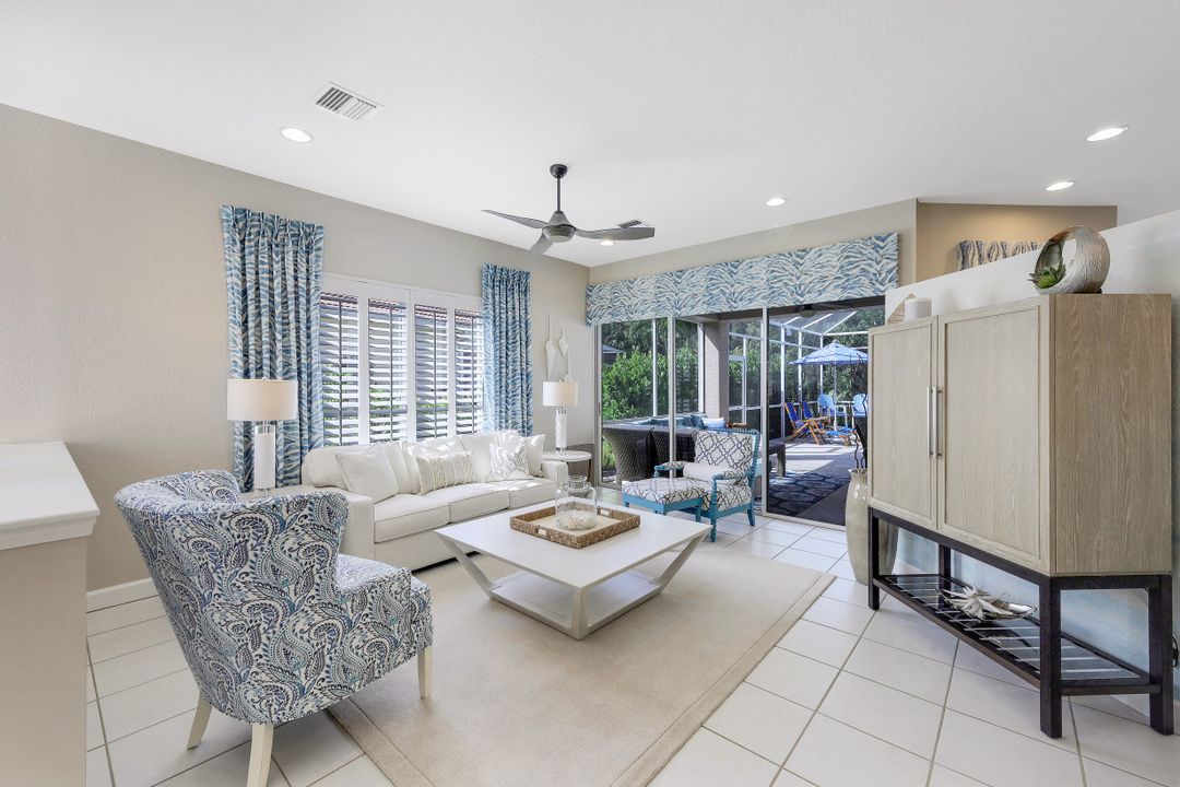 6117 Highwood Park Ln, Naples, FL 34110