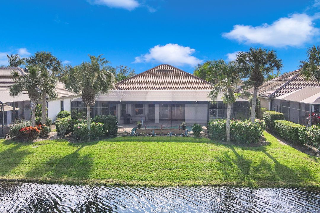 9609 Cobalt Cove Cir, Naples, FL 34120