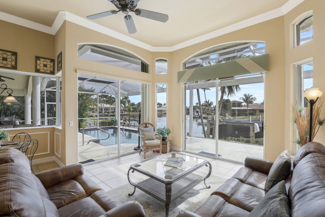 1786 Hummingbird Ct, Marco Island, FL 34145