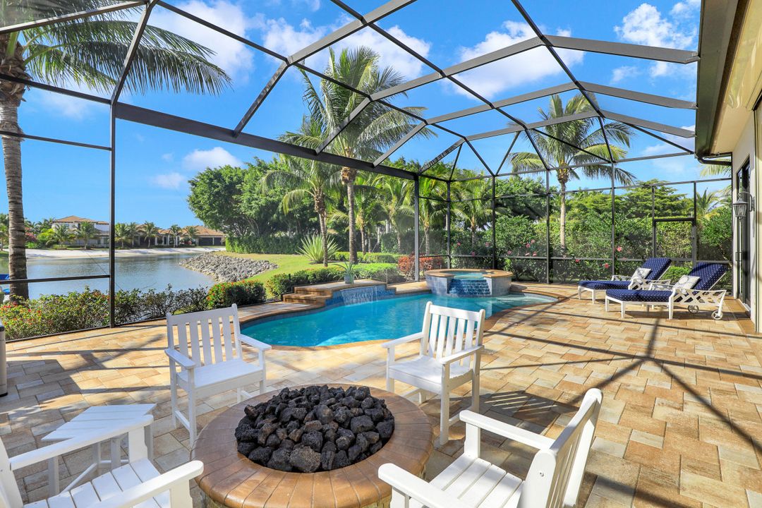 17452 Via Navona Way, Miromar Lakes, FL 33913