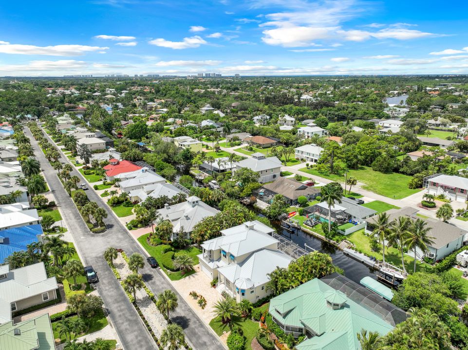 27050 Flamingo Dr, Bonita Springs, FL 34135