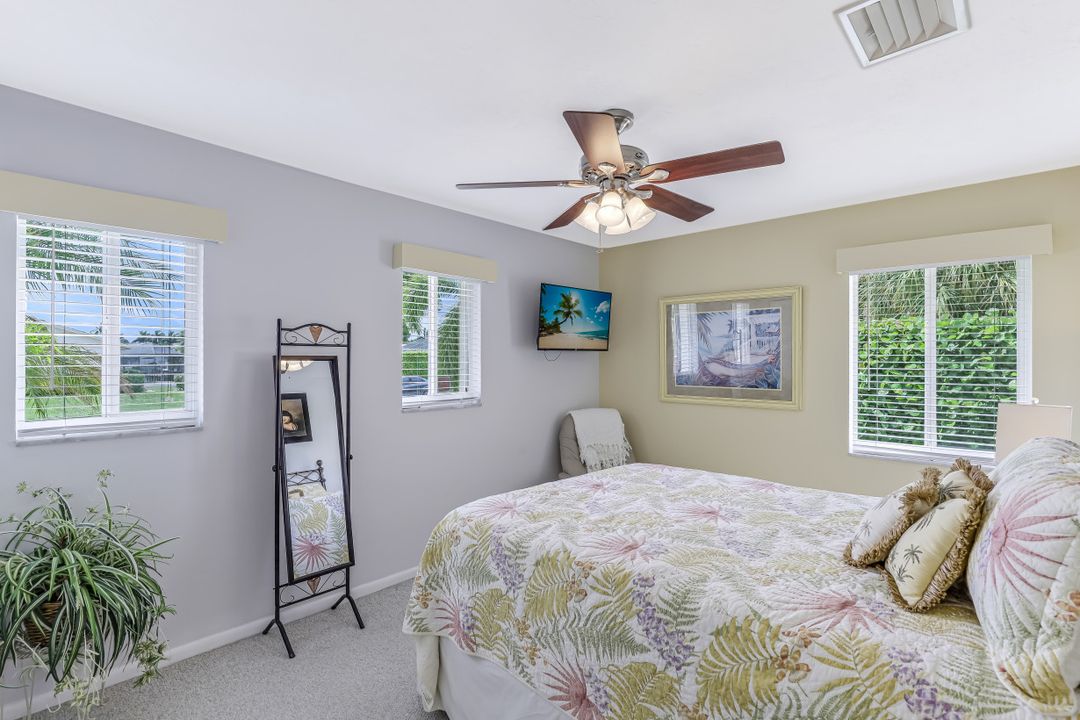 1201 Laurel Ct, Marco Island, FL 34145