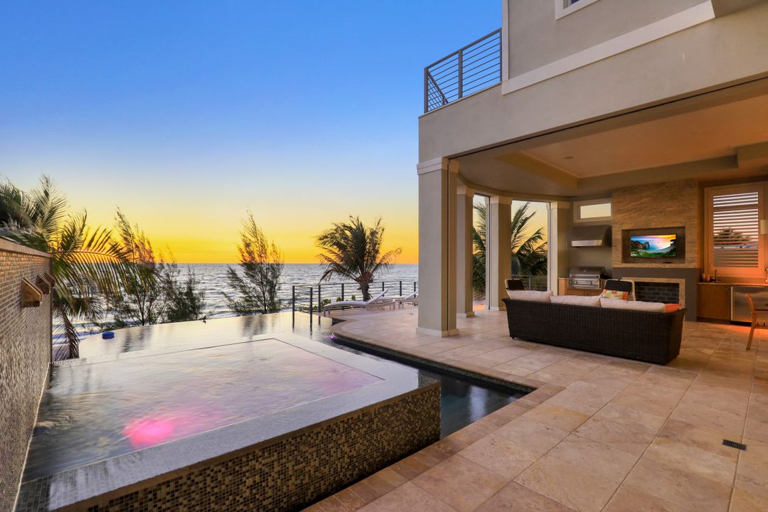 27380 Hickory Blvd, Bonita Springs, FL 34134