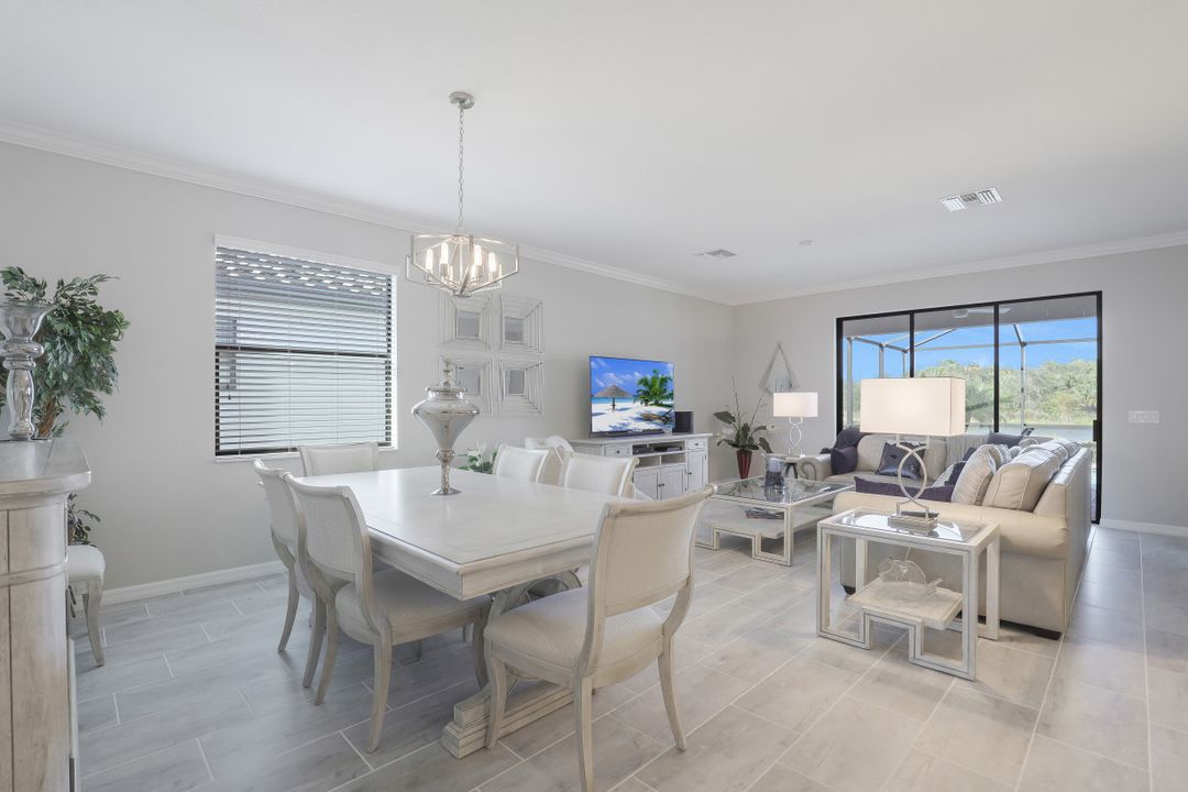 1493 Artesia Dr W, Naples, FL 34113