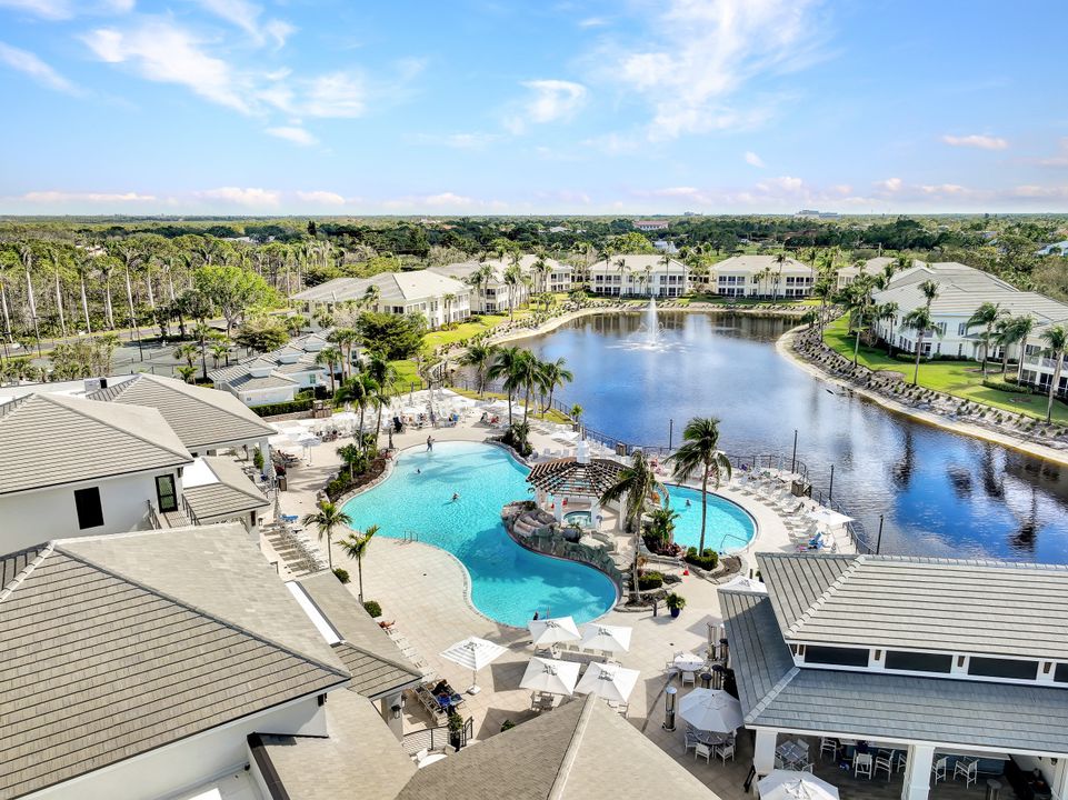 265 Indies Way #1404, Naples, FL 34110