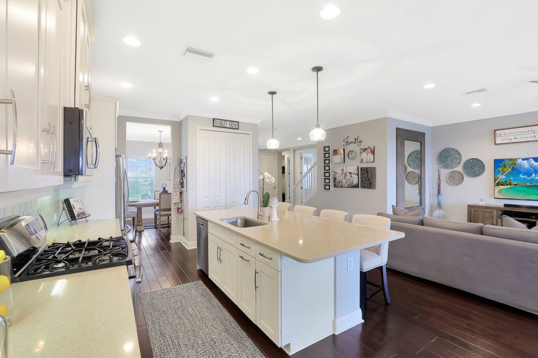 8584 Big Mangrove Dr, Fort Myers, FL 33908