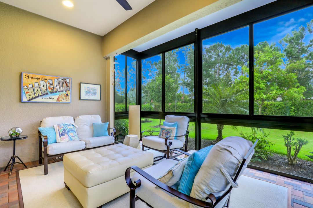 9167 Isla Bella Cir, Bonita Springs, FL 34135