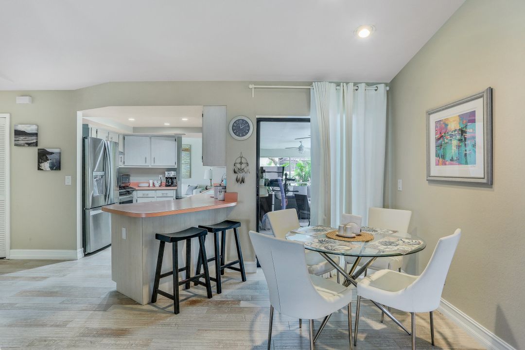 1001 SW 23rd St, Cape Coral, FL 33991