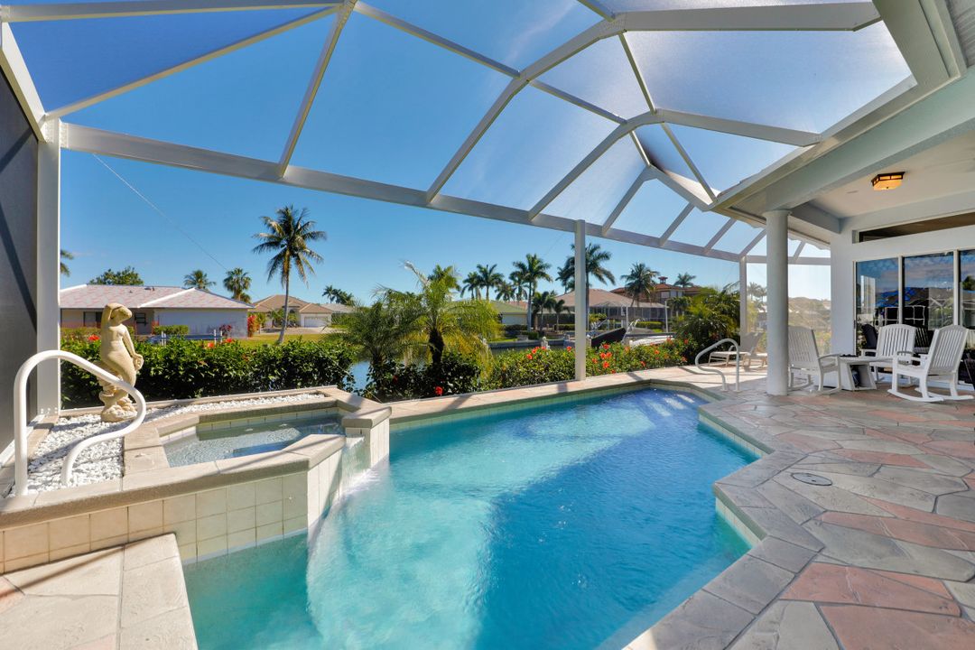 148 Geranium Ct, Marco Island, FL 34145