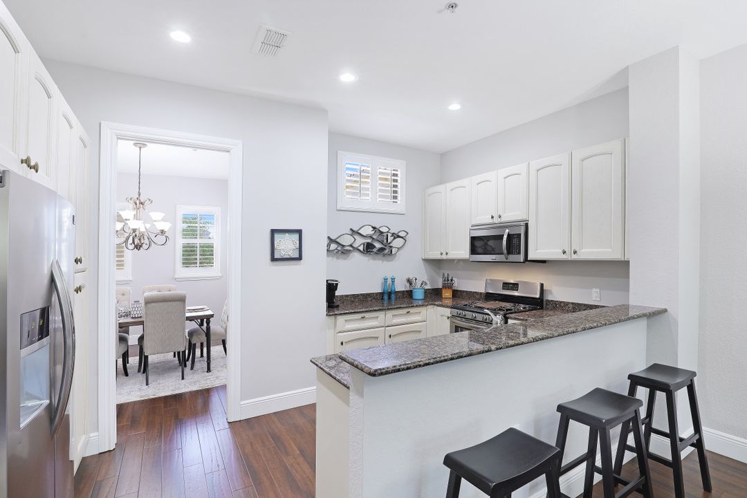 3720 Montreux Ln #203, Naples, FL 34114