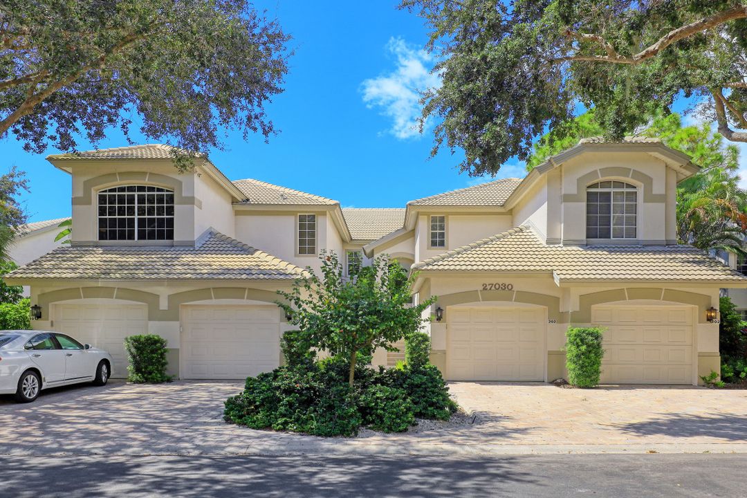 27030 Lake Harbor Ct #201, Bonita Springs, FL 34134