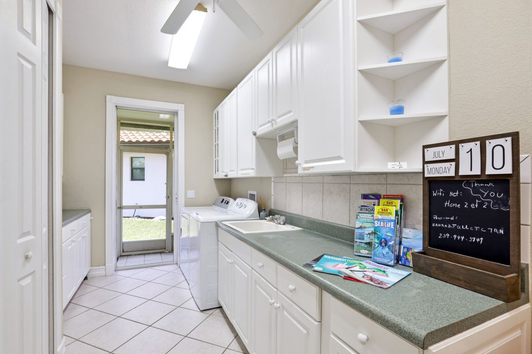 4102 SW 27th Ave, Cape Coral, FL 33914