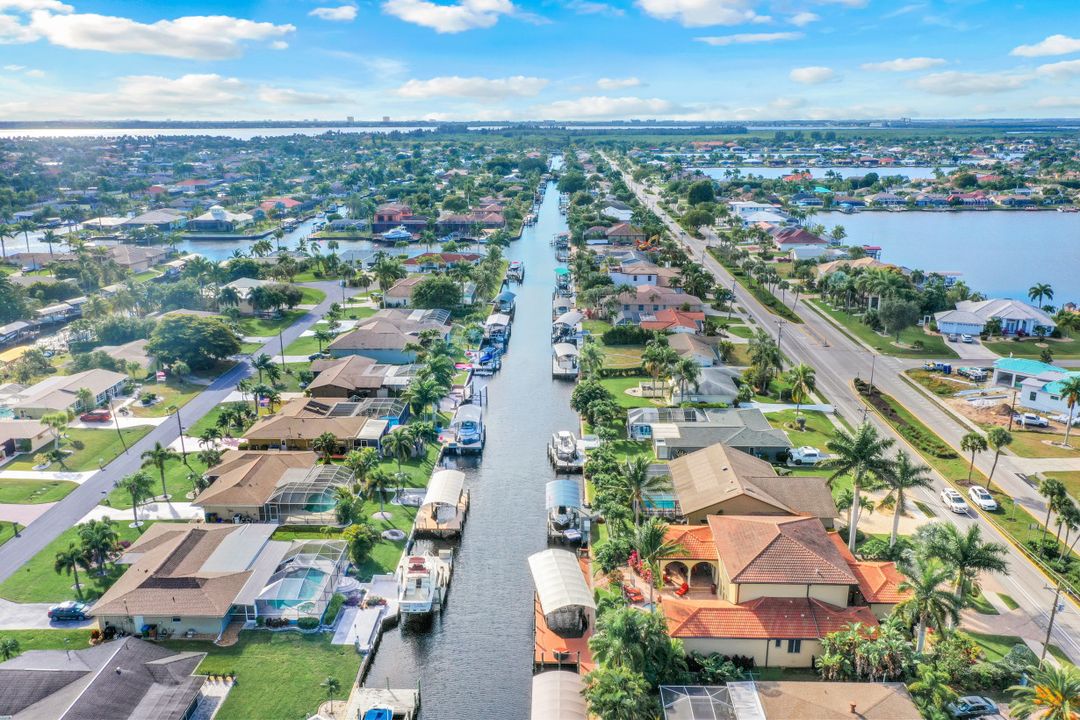 4907 Pelican Blvd, Cape Coral, FL 33914