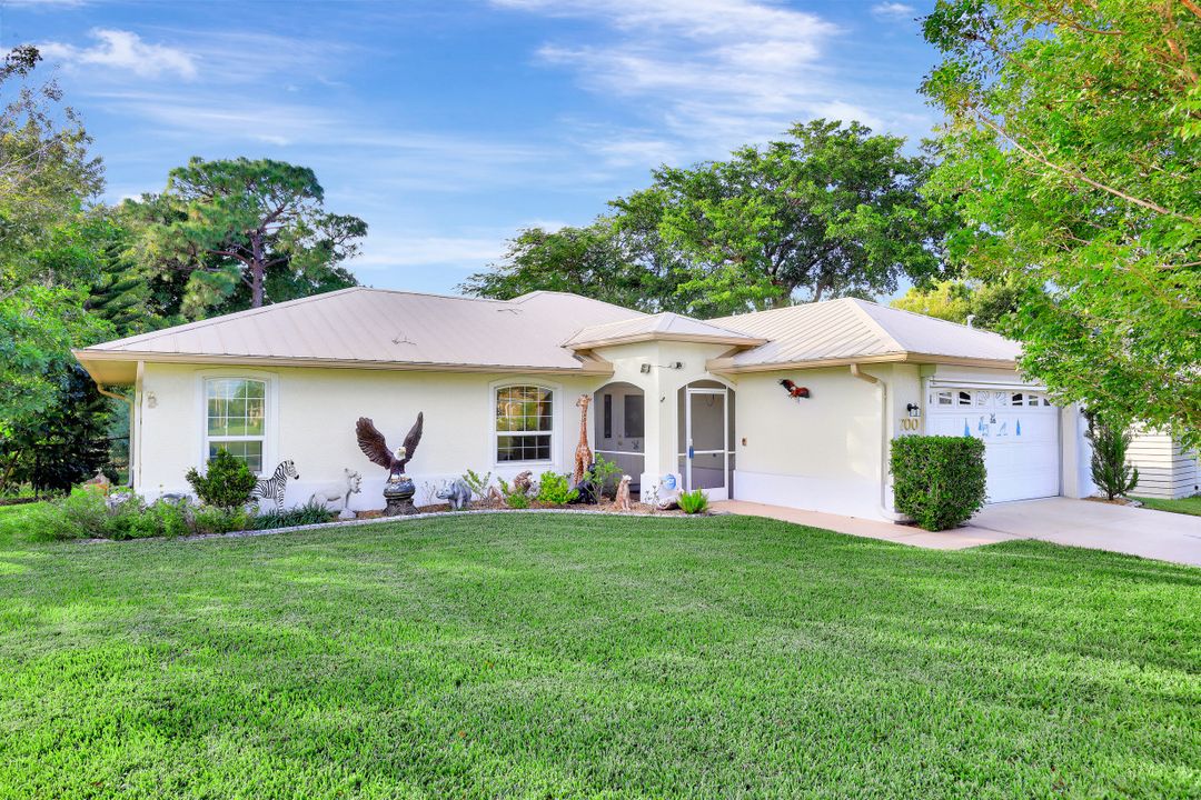 700 SW 6th Ave, Cape Coral, FL 33991