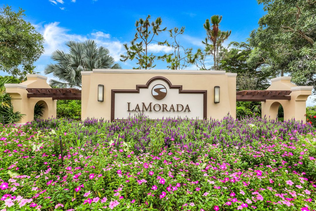 2336 Grenadine Way, Naples , FL 34120