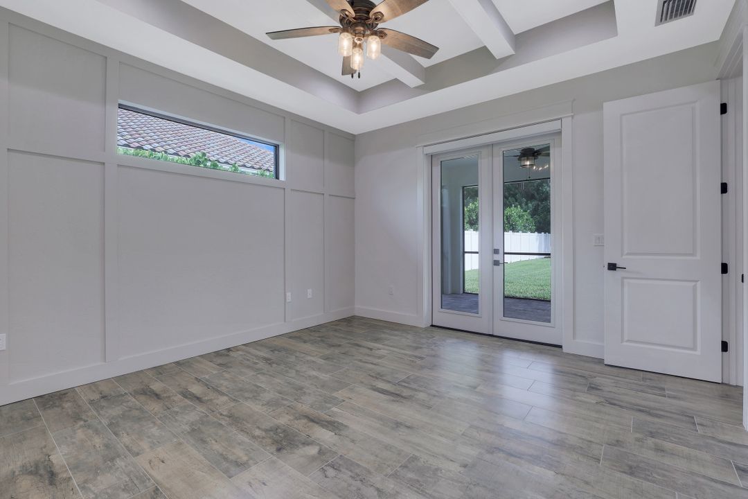3554 McComb Ln, Bonita Springs, FL 34134