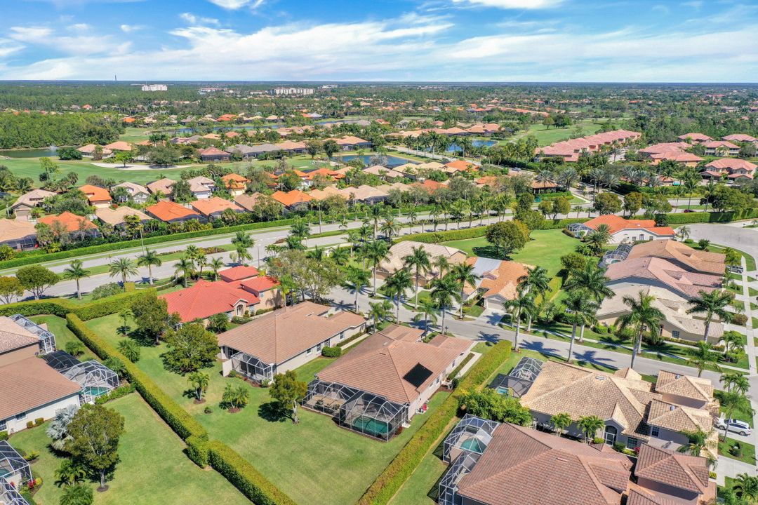 6705 Calumet Dr, Naples, FL 34113