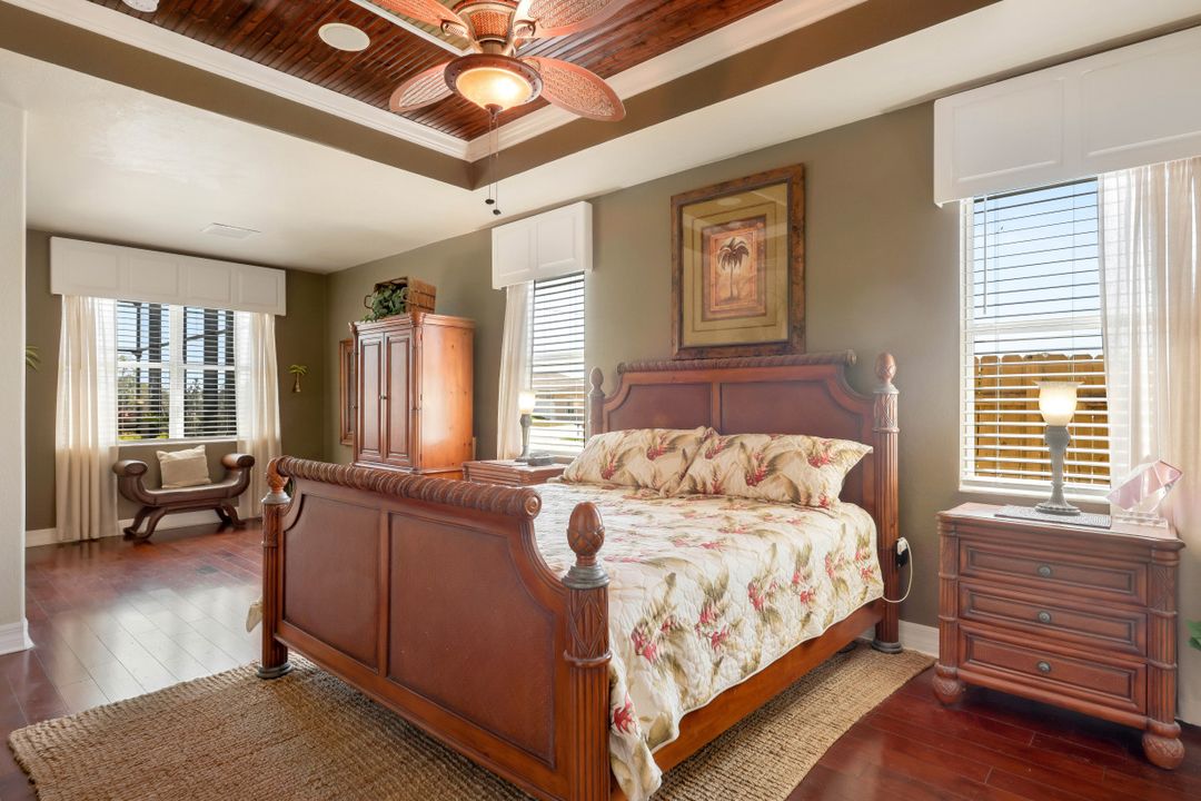 720 SW 13th St, Cape Coral, FL 33991