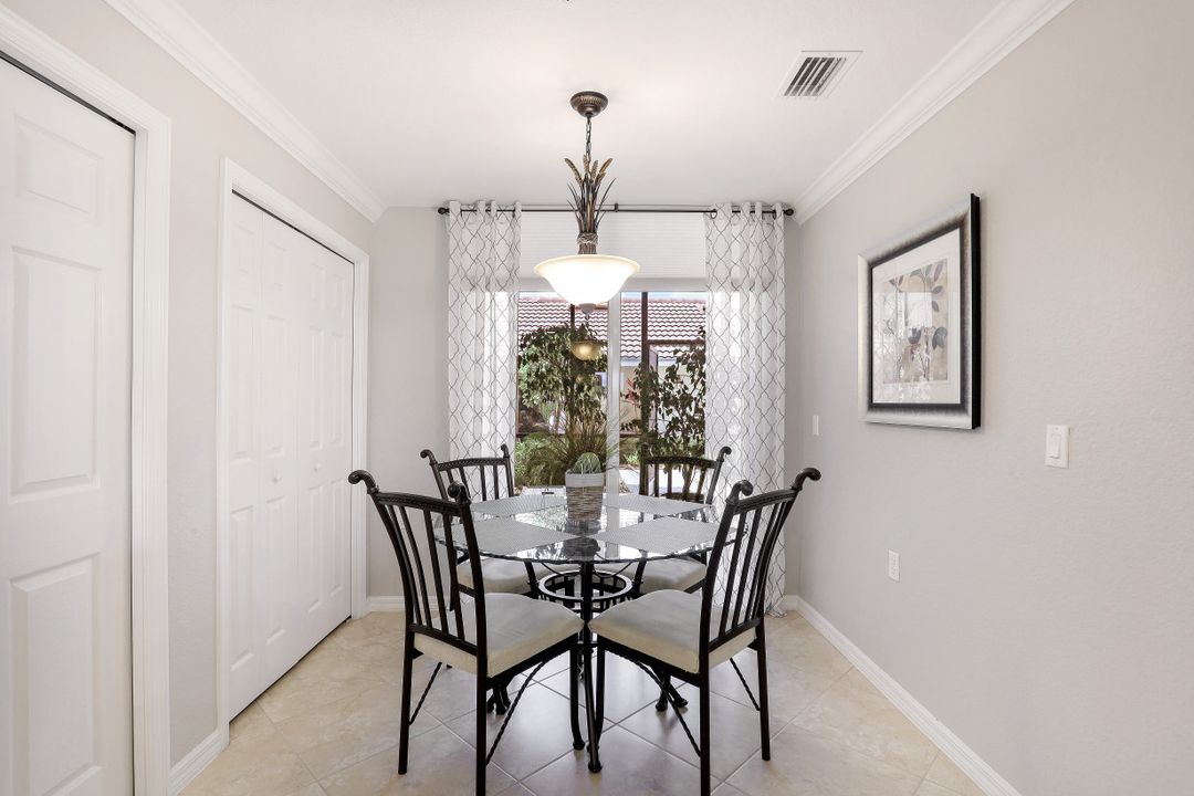 10300 Heritage Bay Blvd, Naples, FL 34120