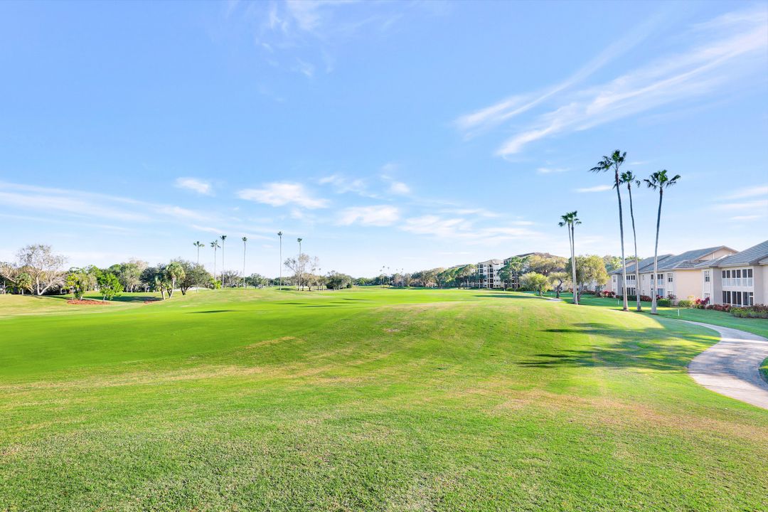 253 Via Perignon, Naples, FL 34119