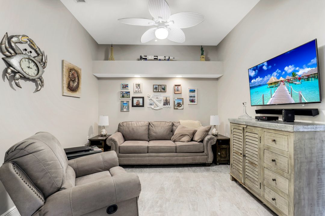 2870 Cypress Trace Cir #1724, Naples, FL 34119