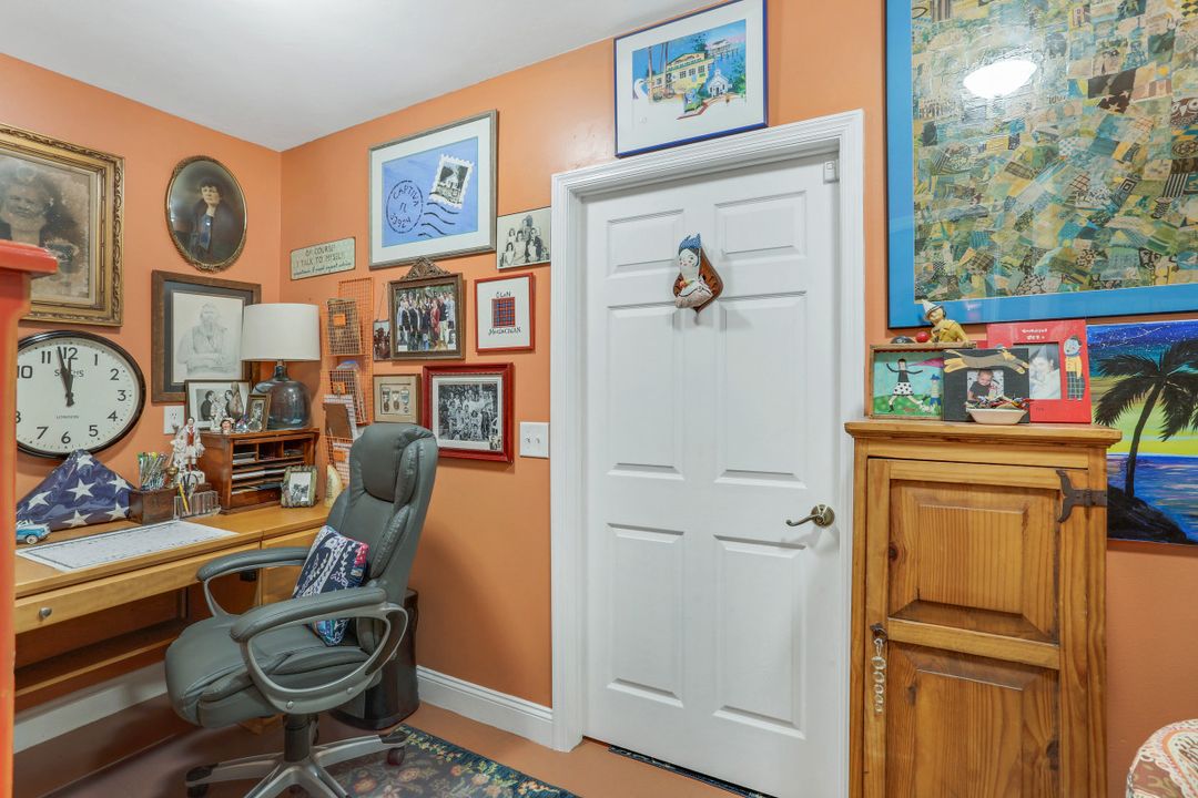 5502 Harbour Castle Dr, Fort Myers, FL 33907