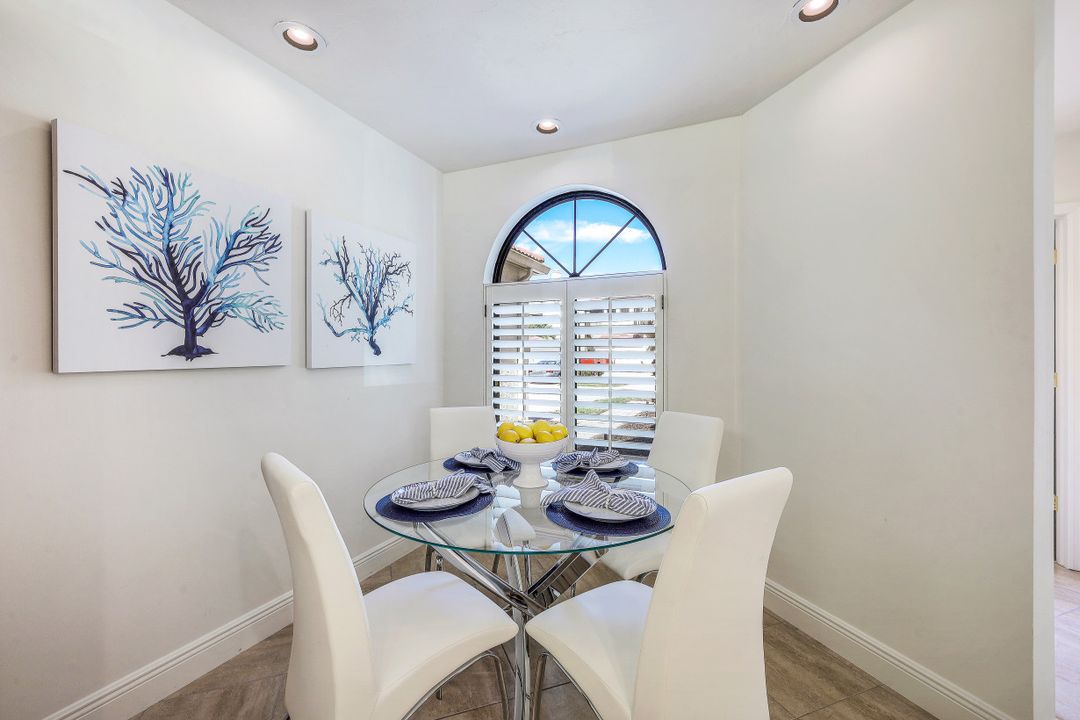 7056 Pelican Bay Blvd #B105, Naples, FL 34108