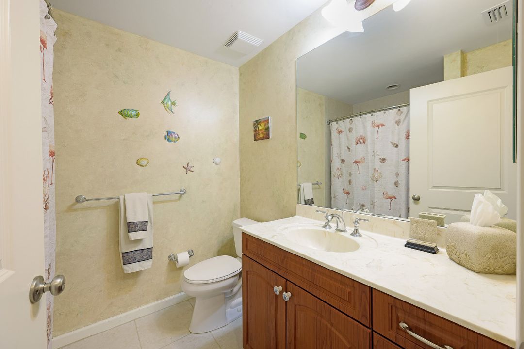 5781 Cape Harbour Dr #910, Cape Coral, FL 33914