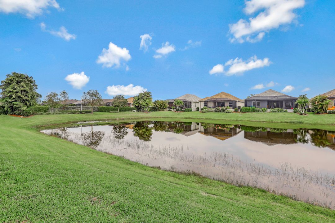 17817 Spanish Harbour Ct, Fort Myers, FL 33908