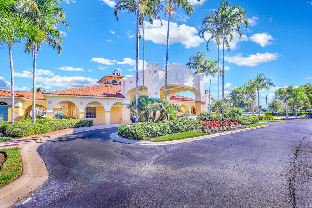 10211 Cape Roman Rd #102, Bonita Springs, FL 34135