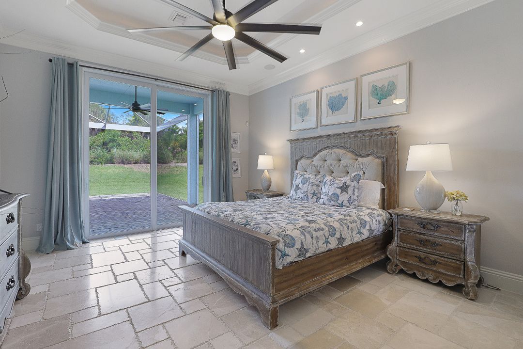 671 S Barfield Dr, Marco Island, FL 34145