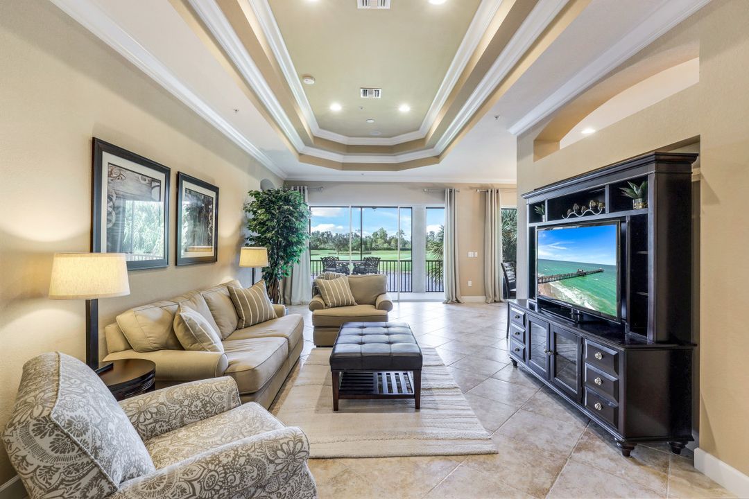 9545 Ironstone Terrace #202, Naples, FL 34120