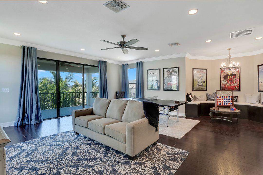 4600 Azalea Dr, Naples, FL 34119