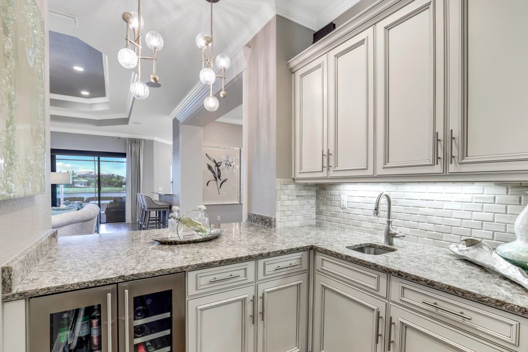 4383 Caldera Cir, Naples, FL 34119