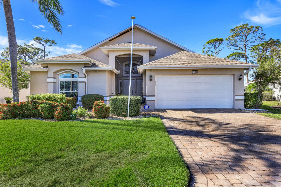 17581 Fan Palm Ct, North Fort Myers, FL 33917