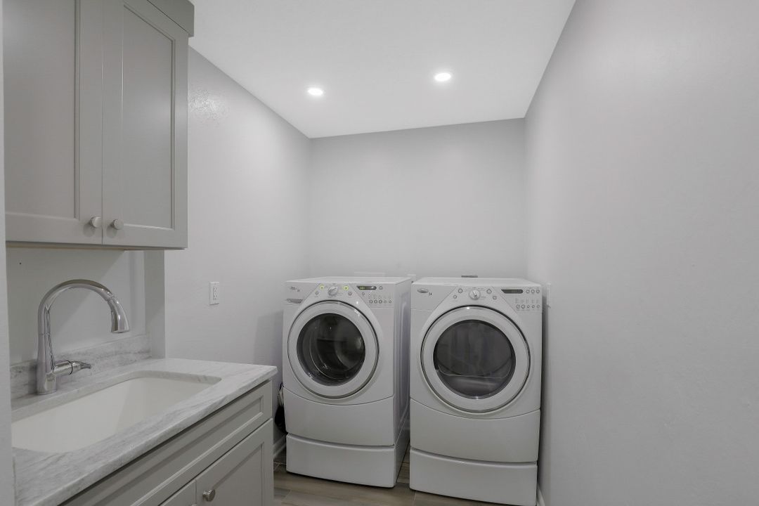 243 Dan River Ct, Marco Island, FL 34145