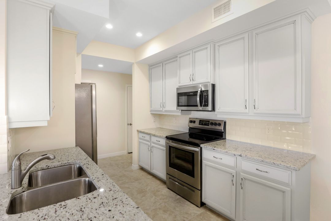 26123 Palace Ln #101, Bonita Springs, FL 34135