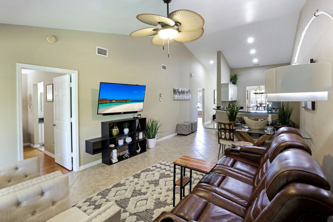 757 Wiggins Lake Dr #202, Naples, FL 34110