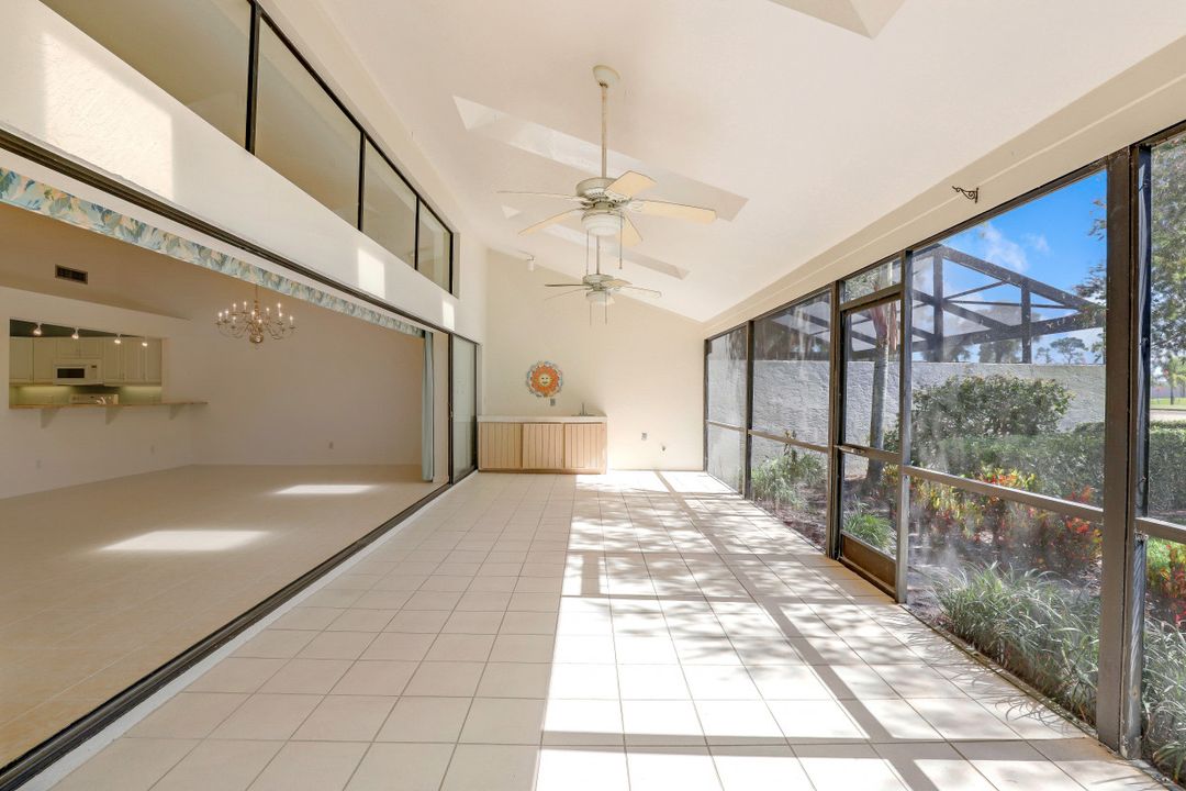 178 Cypress View Dr #C-34, Naples, FL 34113