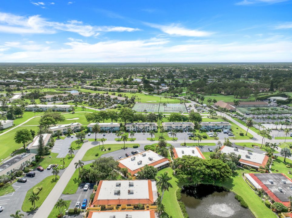 126 Harrison Rd #2, Naples, FL 34112