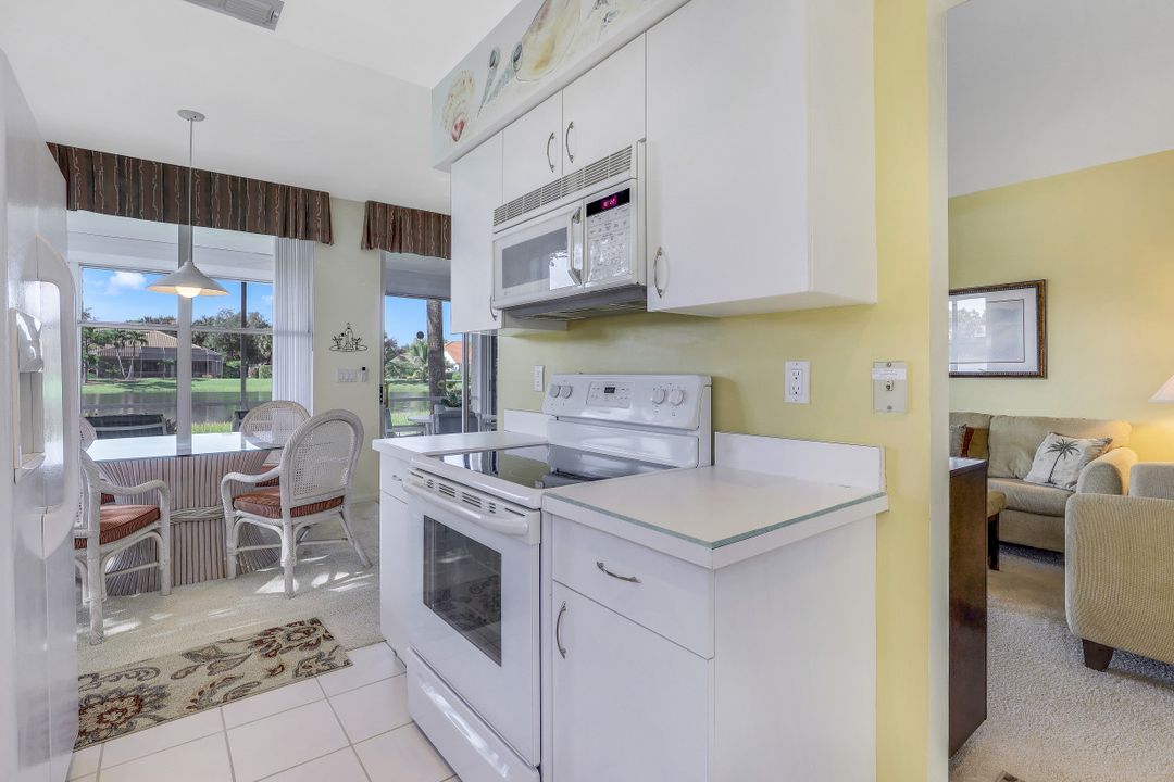 24742 Lakemont Cove Ln #101, Bonita Springs, FL 34134