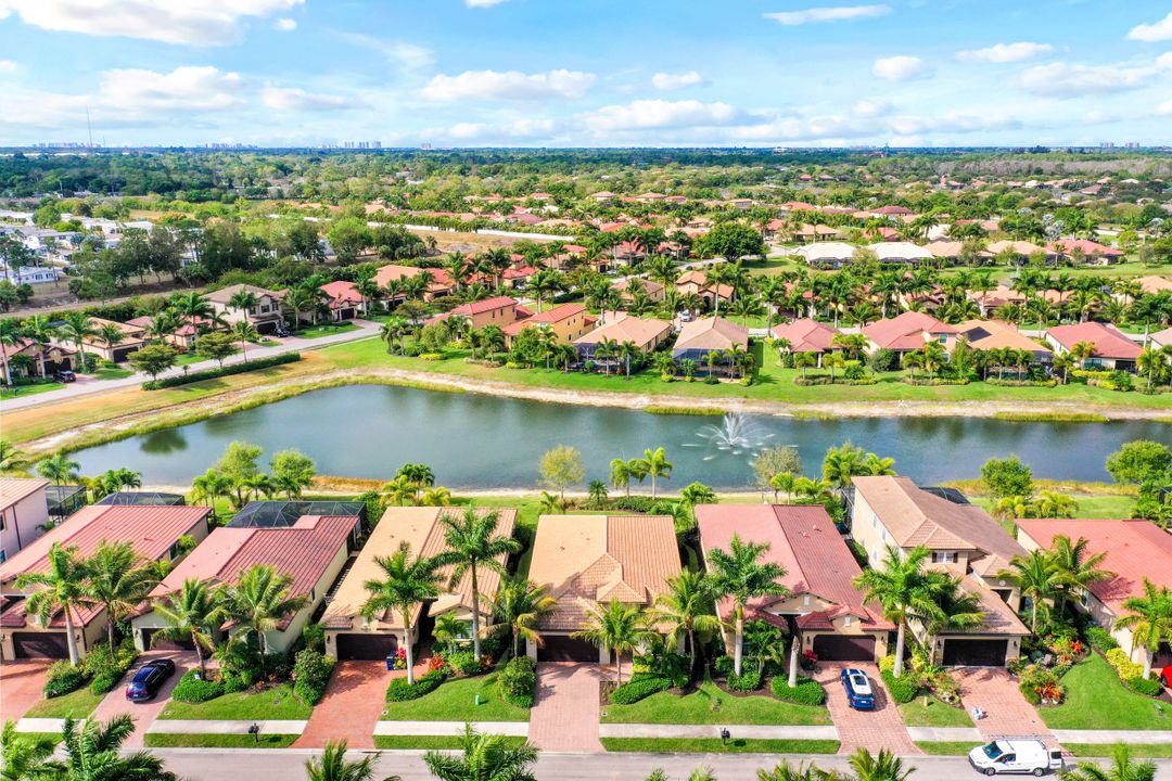 26148 Grand Prix Dr, Bonita Springs, FL 34135