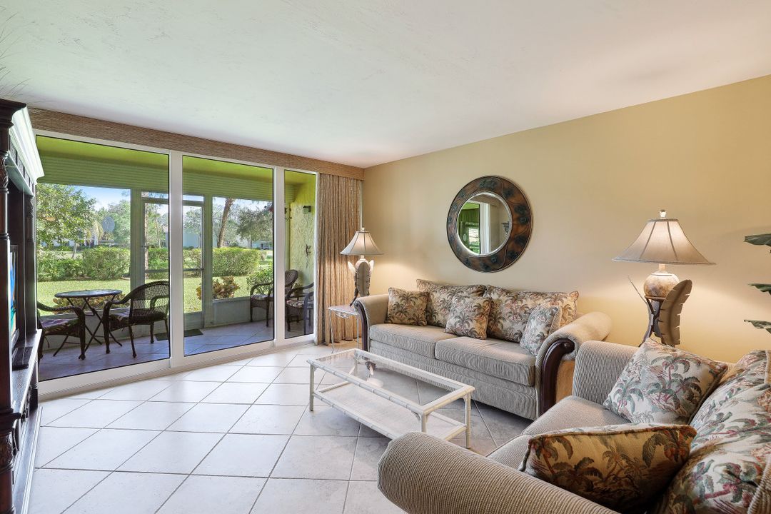 1086 Forest Lakes Dr #103, Naples, FL 34105