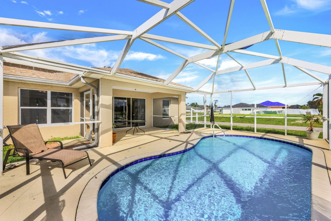 1100 SW Embers Terrace, Cape Coral, FL 33991