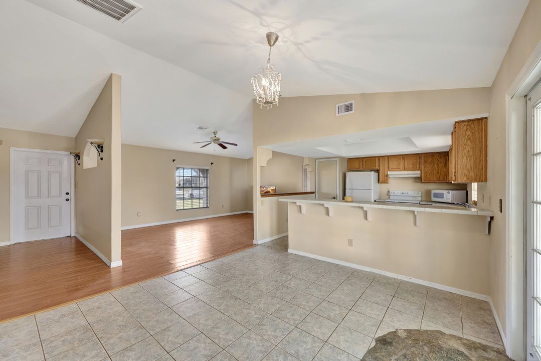 2222 NW 2nd St, Cape Coral, FL 33993