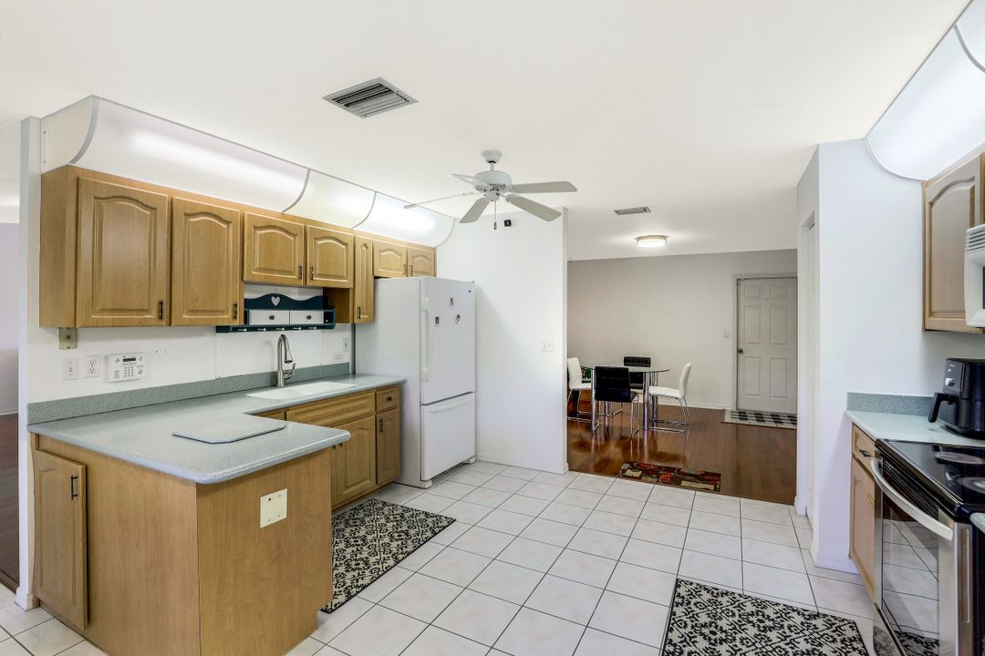 26936 Lost Woods Cir, Bonita Springs, FL 34135