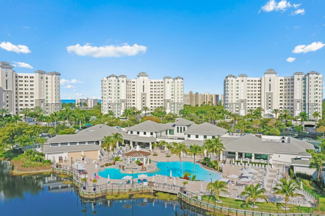 385 Sea Grove Ln #201, Naples, FL 34110